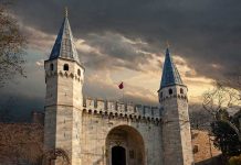 Melirik kejayaan turki utsmani di dalam Istana Topkapi